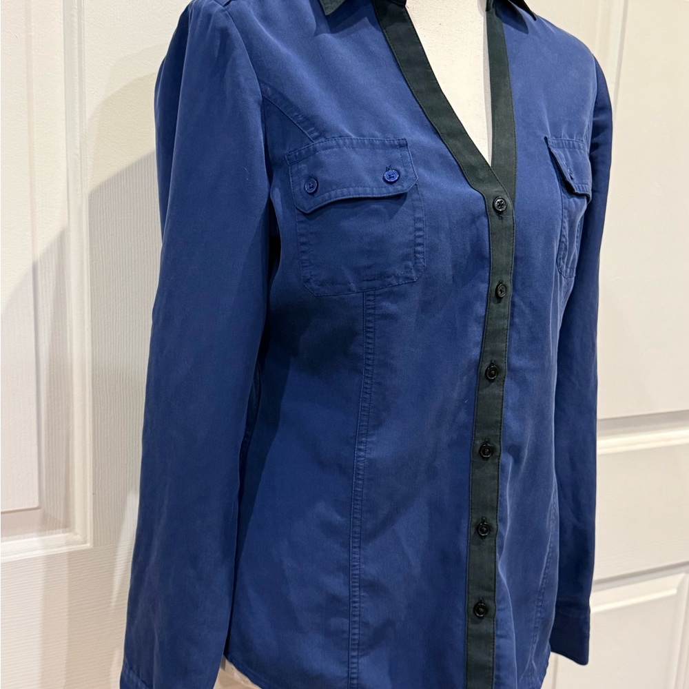 EXPRESS Navy Button Down Blouse Black Trim Stretch Shirt Size S - Picture 4 of 6